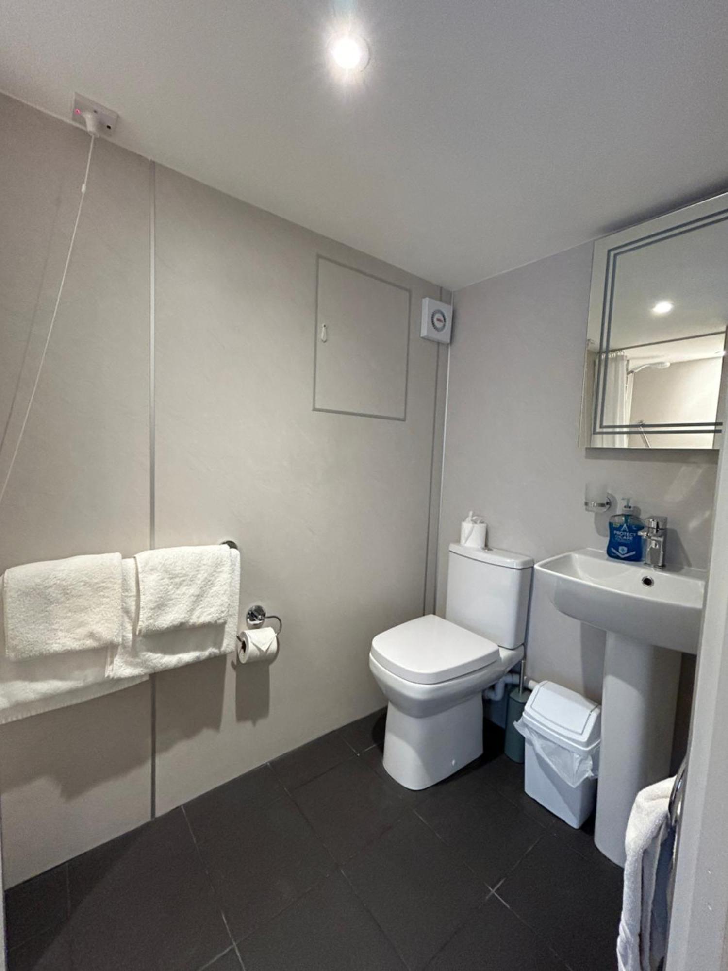 Chandlers Bnb Seahouses Exterior photo